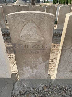 BAGHDAD (NORTH GATE) WAR CEMETERY - HUNT, S J